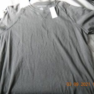 Men's American Eagle short sleeve shirt  Grey Lg